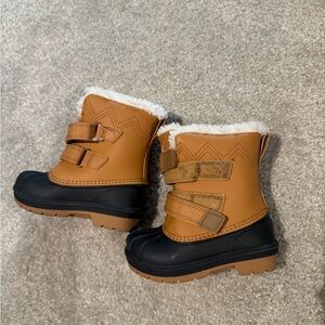 Target Cat and Jack (toddler) Tan Faux Fur Lined Boots